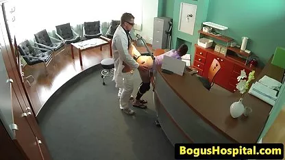 چرا دانلودفیلم سوپرایرانی باحال عوضی و دختر بچه, شورتی